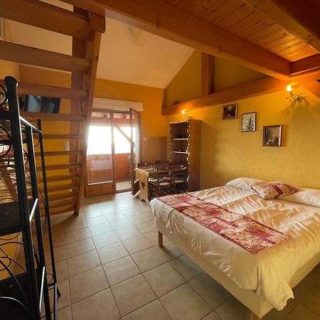 Auberge La Ferme De Ferrieres Annecy Exterior foto