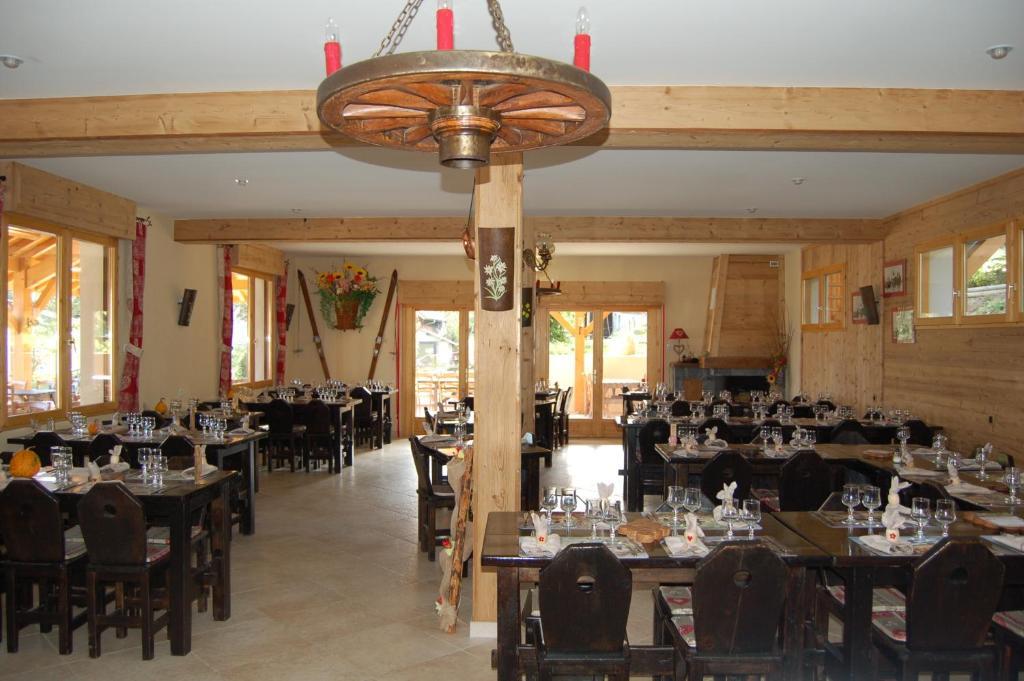 Auberge La Ferme De Ferrieres Annecy Exterior foto